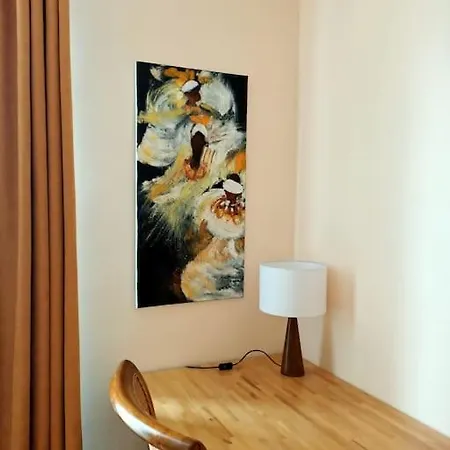 Le Bel Accueil : Championnet Coeur De Village * Grenoble